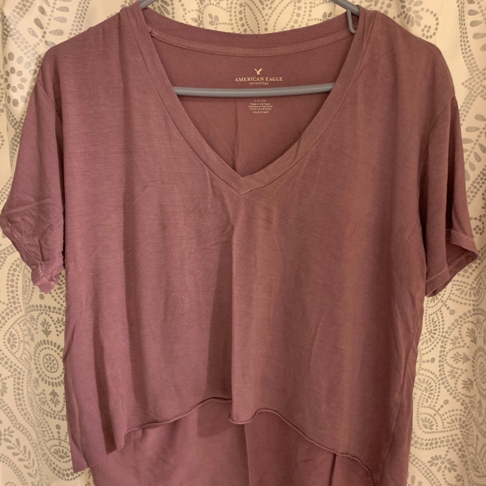 American Eagle Outfitters Crop V-neck T-shirt